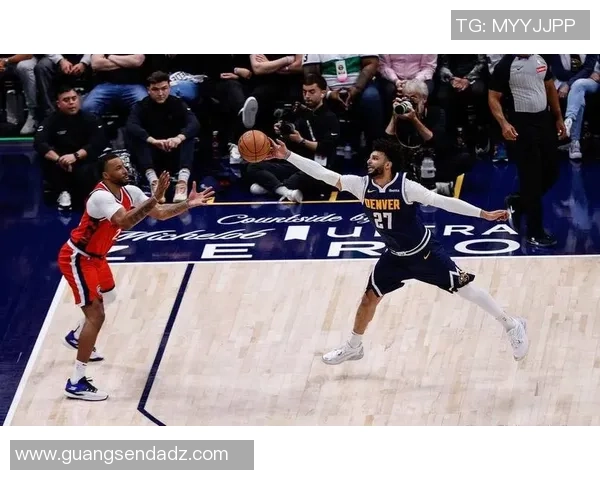 2013年NBA季后赛开拓者与快船激战回顾精彩瞬间与关键时刻分析