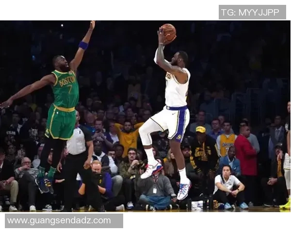 2018年湖人与魔术对决回顾球场上的精彩瞬间与战术分析