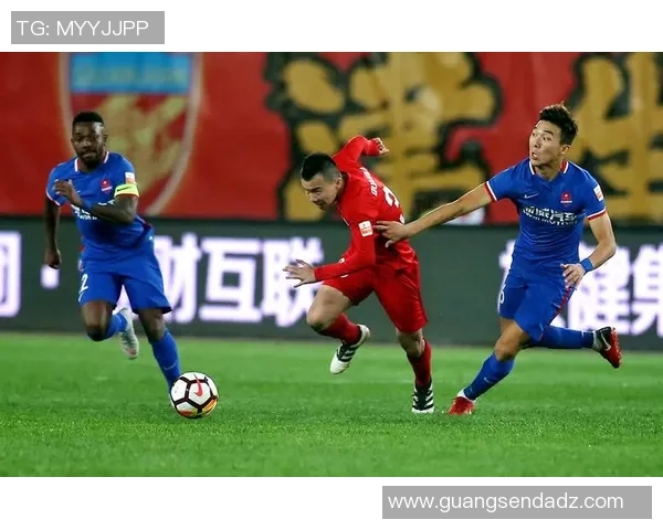 力帆与权健激战正酣精彩直播尽在掌握不容错过的足球盛宴 力帆与权健激战正酣精彩直播尽在掌握不容错过的足球盛宴