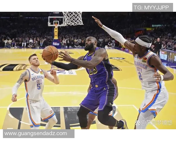 卡里斯勒韦尔在NBA赛场上的成长与突破之路探讨